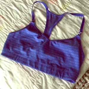 Victoria’s Secret VSX Sports Bra Size M